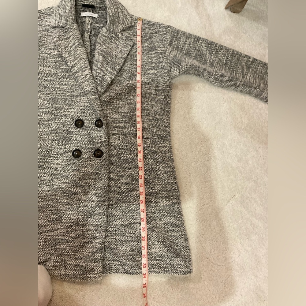 Women's Black and White Textured Long Blazer/Jacket - Picture 7 of 7